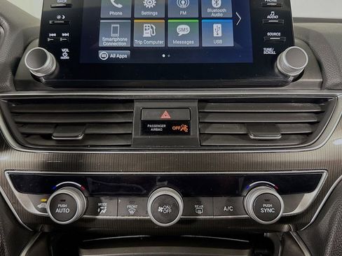 Used 2019 Honda Accord Sport image 16