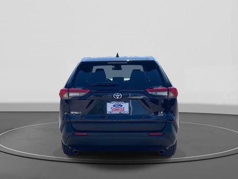 Used 2024 Toyota RAV4 LE image 6