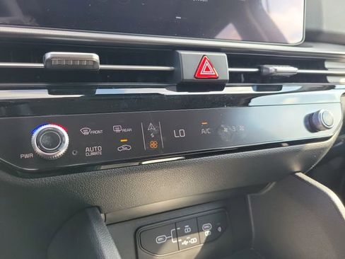 New 2026 Kia Sportage EX image 27