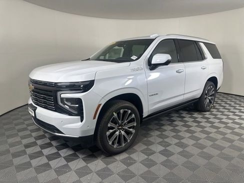 New 2026 Chevrolet Tahoe High Country AWD/4WD image 7