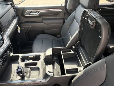 New 2026 Chevrolet Silverado 1500 LTZ w/ LTZ Premium Package AWD/4WD image 22