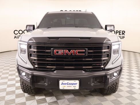 Used 2025 GMC Sierra 1500 AT4X AWD/4WD image 10