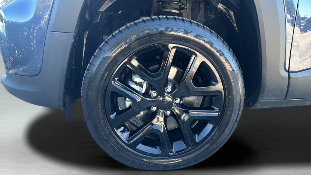 Used 2023 Jeep Renegade Altitude AWD/4WD image 34