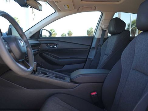 Used 2024 Honda Accord EX image 11