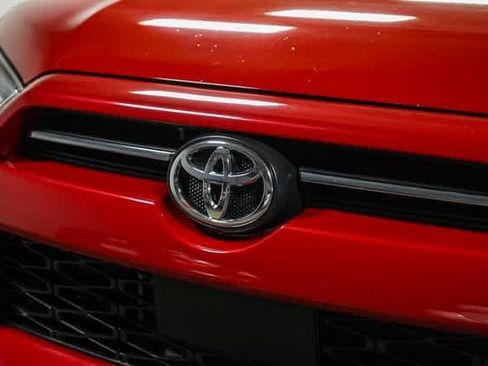 Certified 2022 Toyota 4Runner SR5 image 8