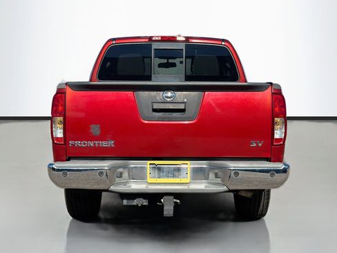Used 2016 Nissan Frontier SV w/ SV Value Truck Package image 4