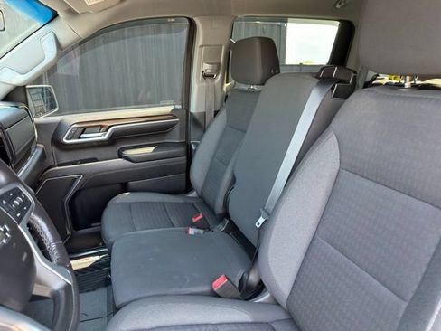 Used 2022 Chevrolet Silverado 1500 RST AWD/4WD image 24