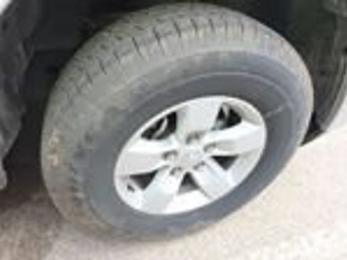 Used 2024 RAM 1500 Tradesman w/ Chrome Plus Package AWD/4WD image 24