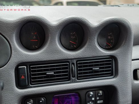 Used 1993 Mitsubishi 3000GT VR-4 image 89