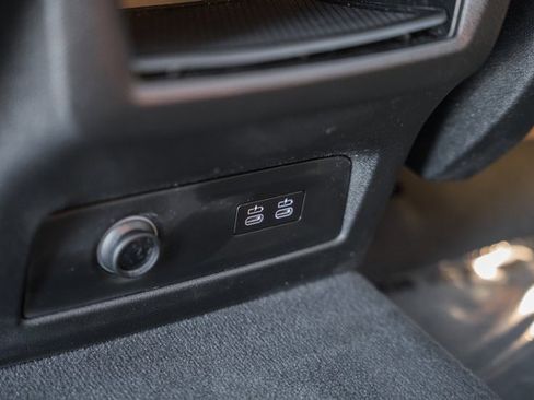 Used 2020 BMW X7 xDrive40i w/ Premium Package image 38