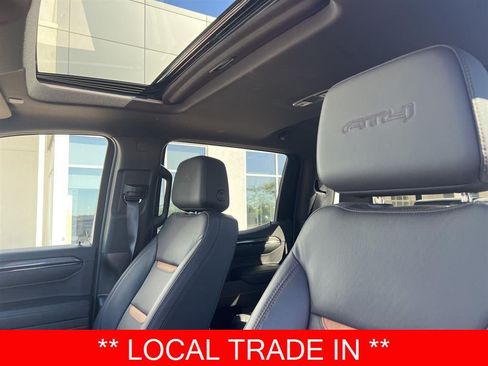 Used 2024 GMC Sierra 1500 AT4 w/ Technology Package AWD/4WD image 2