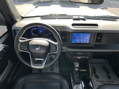 Certified 2023 Ford Bronco Badlands image 13