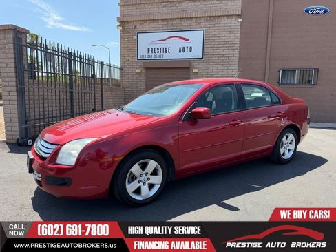 Used 2008 Ford Fusion SE FWD image 4