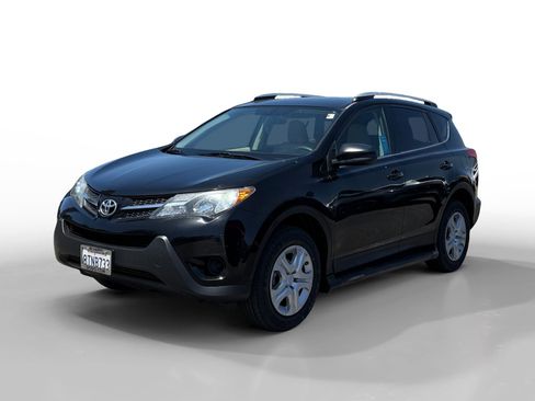 Used 2013 Toyota RAV4 LE AWD/4WD image 1