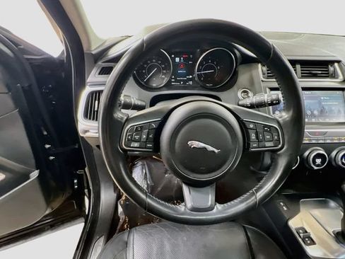Used 2018 Jaguar E-PACE S AWD/4WD image 11