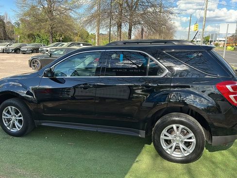 Used 2017 Chevrolet Equinox LT w/ Convenience Package image 5