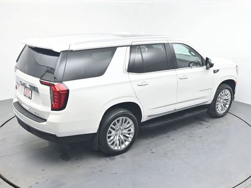 Certified 2023 GMC Yukon SLT image 5