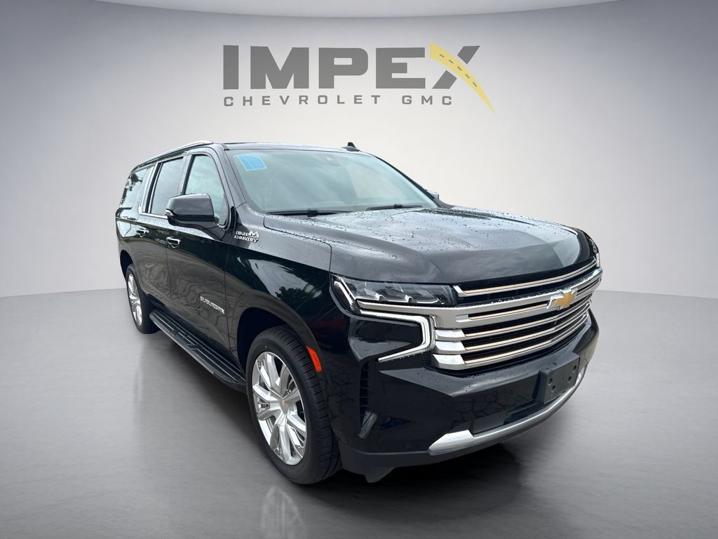 Used 2021 Chevrolet Suburban High Country AWD/4WD image 16
