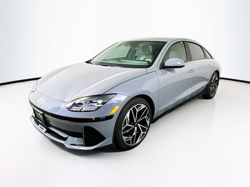 Used 2024 Hyundai Ioniq 6 SEL RWD image 3