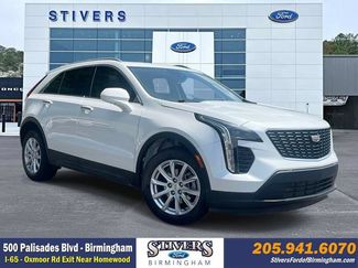 Used 2023 Cadillac XT4 Luxury w/ Cold Weather Package FWD video 1