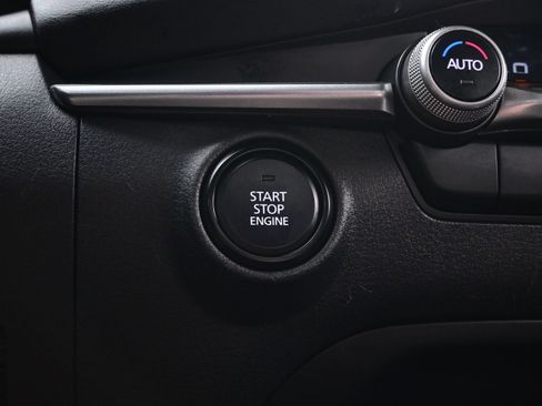 Used 2024 MAZDA MAZDA3 s FWD image 21