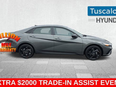 New 2026 Hyundai Elantra SEL Sport Premium FWD image 8