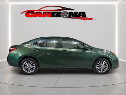 Used 2015 Toyota Corolla LE FWD image 2