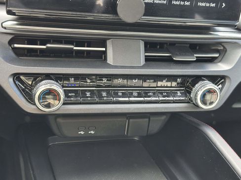 Used 2024 Acura ZDX Type S image 30