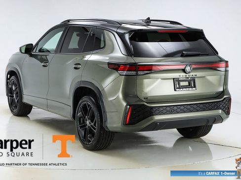 Used 2025 Volkswagen Tiguan SE R-Line image 46