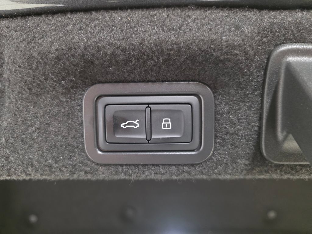Certified 2026 Audi A6 Premium Plus w/ Premium Plus Package AWD/4WD image 8