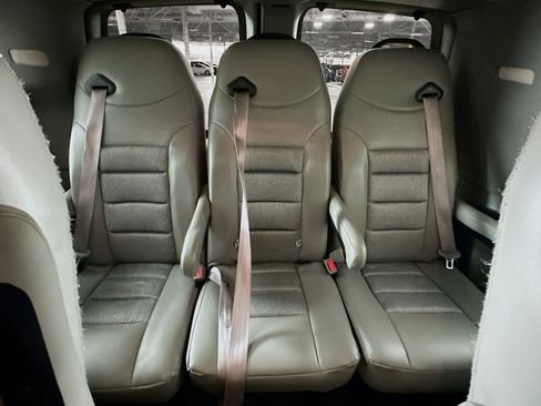 Used 2015 Chevrolet Express 3500 LT w/ LT Preferred Equipment Group image 24