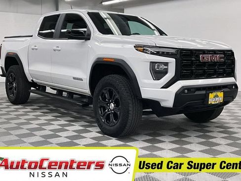 Used 2024 GMC Canyon Elevation w/ Convenience Package AWD/4WD image 1