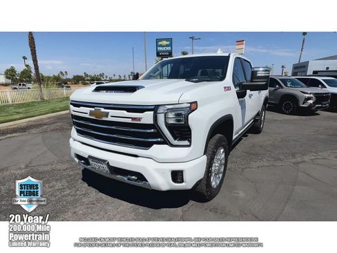 Used 2024 Chevrolet Silverado 2500 LTZ w/ LTZ Plus Package AWD/4WD image 6
