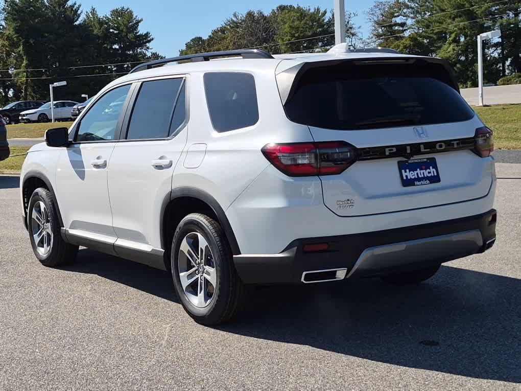 New 2026 Honda Pilot EX-L image 4