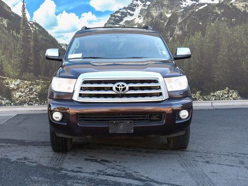 Used 2014 Toyota Sequoia Platinum image 5