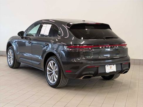 Used 2024 Porsche Macan AWD/4WD image 3