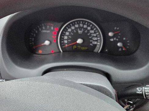 Used 2014 Kia Sedona LX image 8