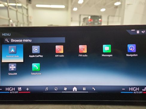 Used 2024 BMW X7 xDrive40i w/ Premium Package image 25