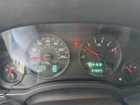 Used 2011 Jeep Patriot Latitude image 16