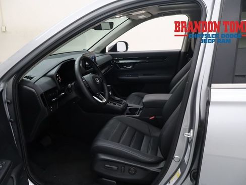 Used 2025 Honda CR-V EX-L image 25