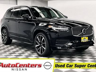 Used 2021 Volvo XC90 T6 Momentum w/ Advanced Package