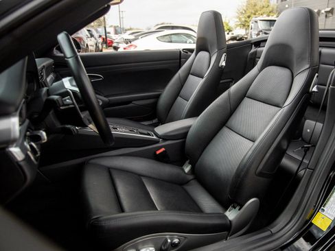 Certified 2017 Porsche 911 Carrera S image 5