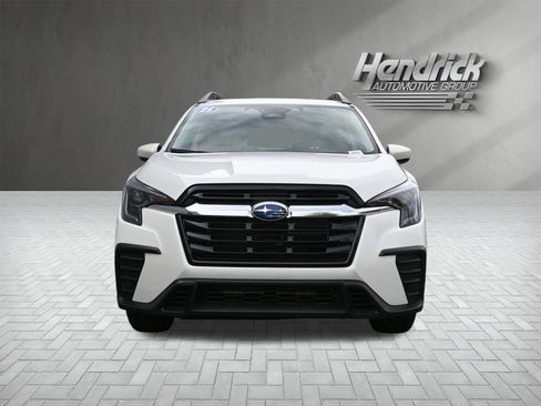 Certified 2025 Subaru Ascent Premium w/ Popular Package #2 image 3