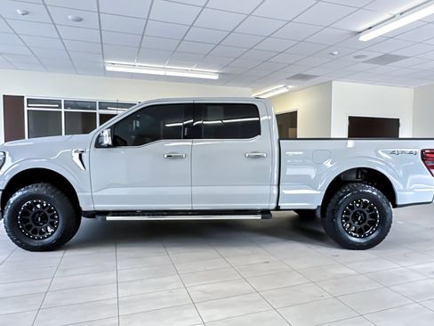 Used 2024 Ford F150 Lariat w/ Equipment Group 502A High AWD/4WD image 7