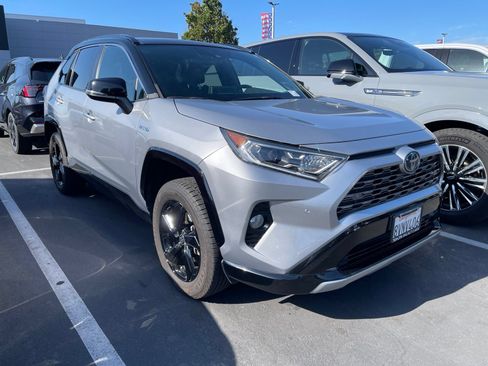 Used 2021 Toyota RAV4 XSE AWD/4WD image 1
