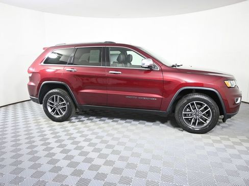 Used 2020 Jeep Grand Cherokee Limited w/ Trailer Tow Group IV image 8