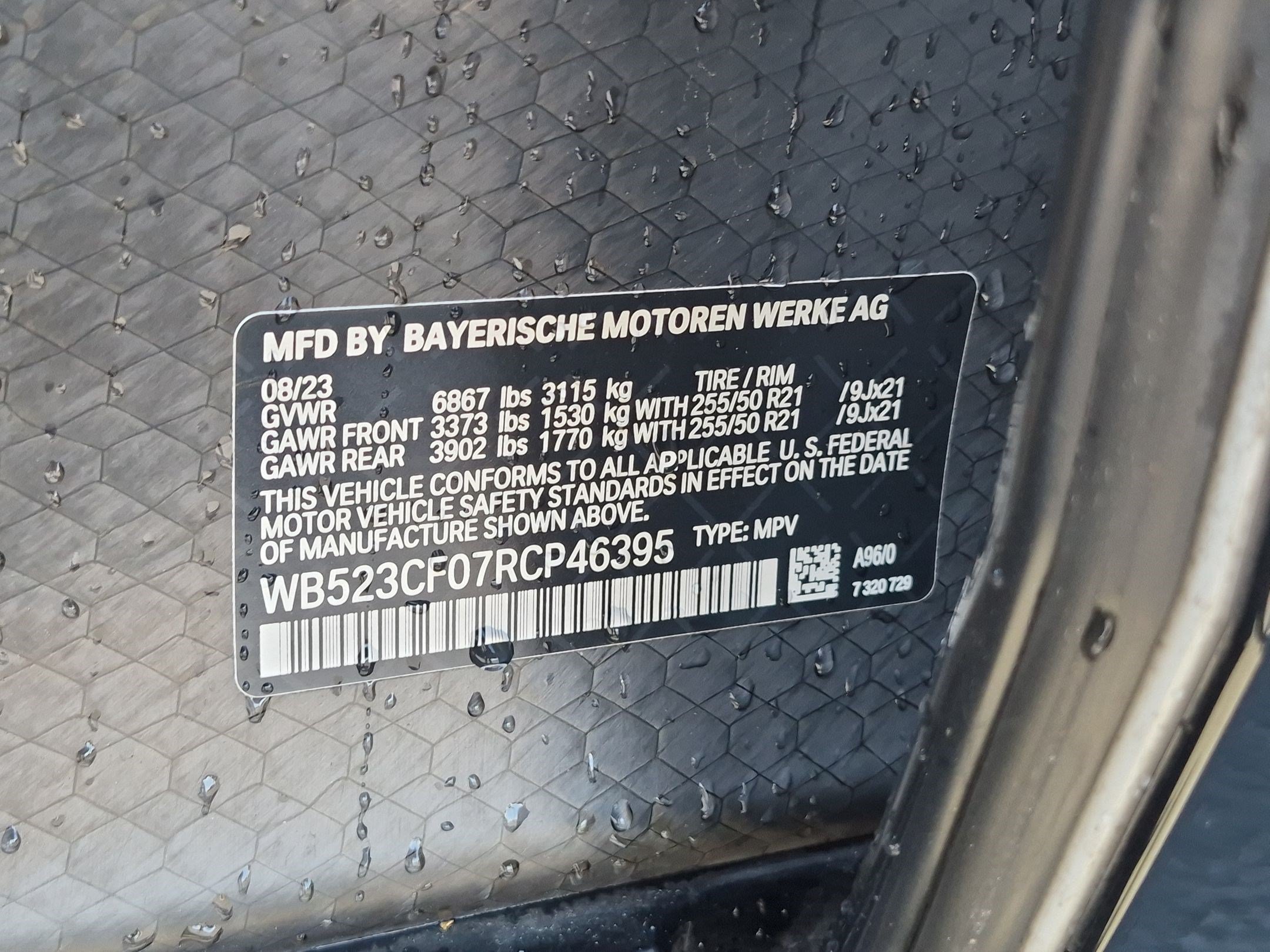 Certified 2024 BMW iX xDrive50 w/ Sport Package AWD/4WD image 32