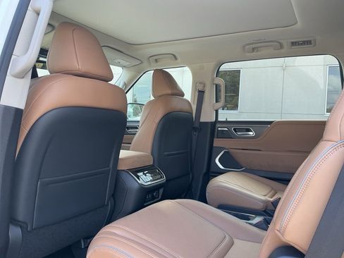 New 2026 INFINITI QX80 Luxe AWD/4WD image 24
