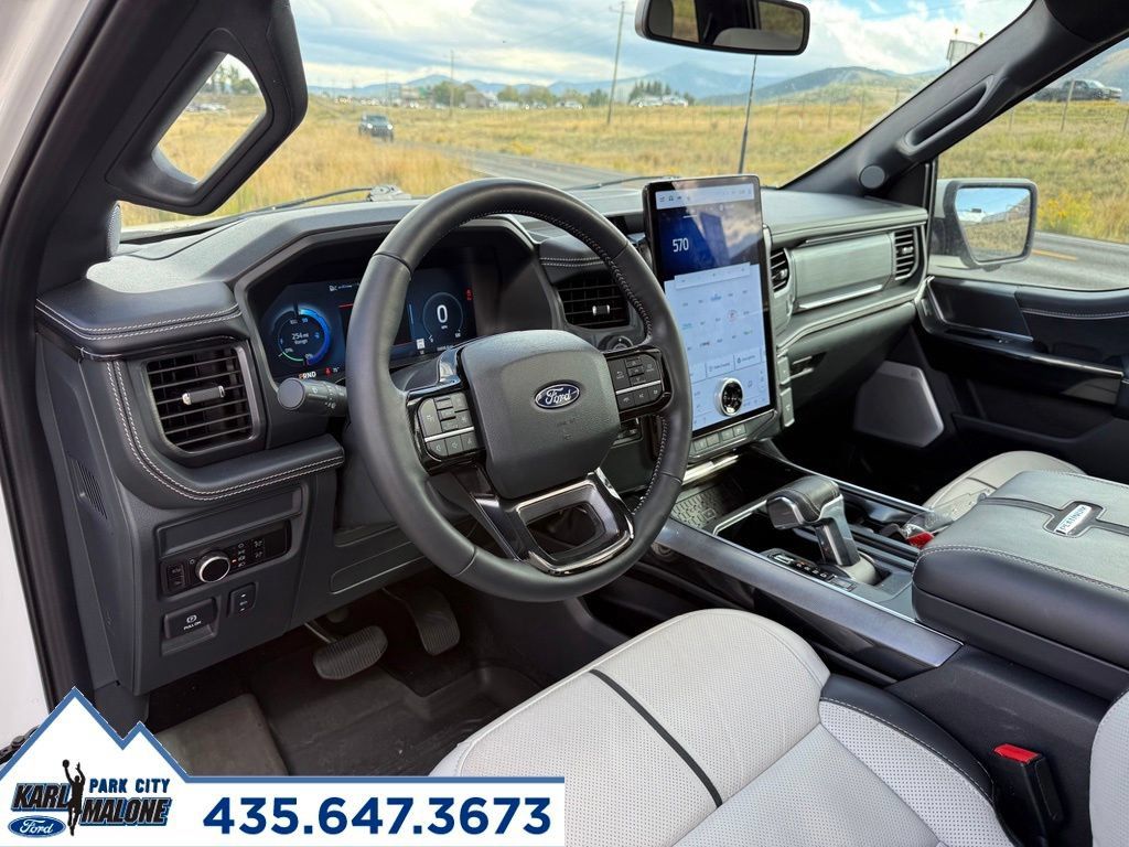 Used 2025 Ford F150 Lightning Platinum AWD/4WD image 17
