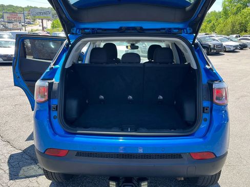 Used 2018 Jeep Compass Sport w/ Tech Group AWD/4WD image 14